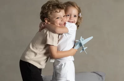 Como deixar as crianças brincarem sem transformar a casa em caos 